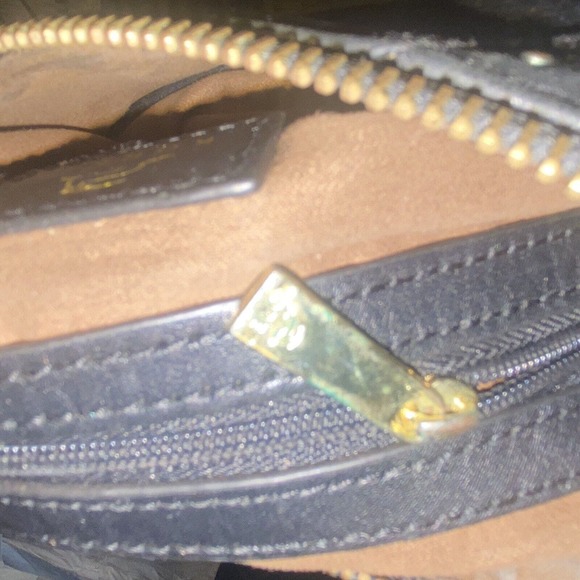 KORET New York TUDOR ZIP POUCH Clutch Purse Bag Black‎ Pre Owned - Picture 13 of 15